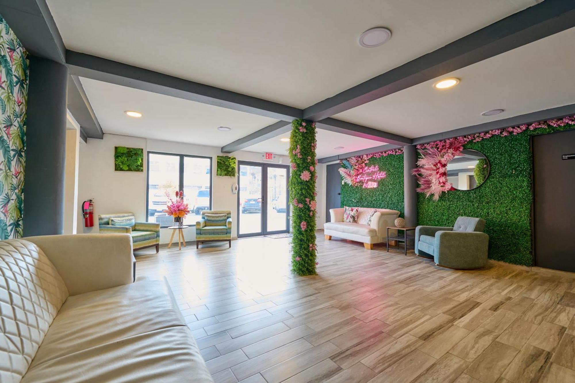 Central Boutique Hotel Oranjestad Exteriér fotografie