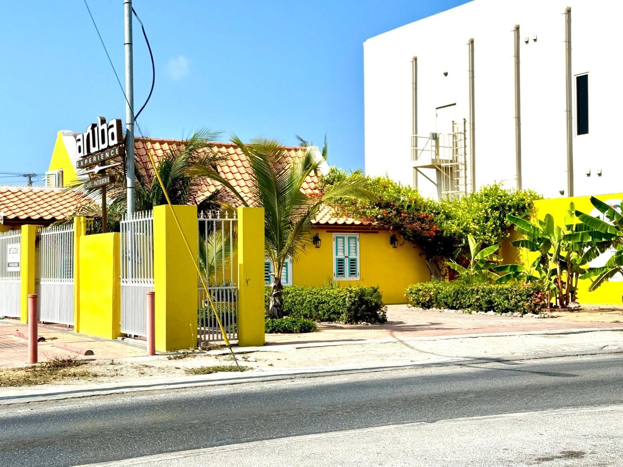 Central Boutique Hotel Oranjestad Exteriér fotografie